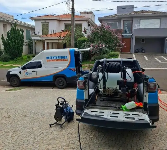 Rafael Scotre - Desentupidora profissional 24 Horas 24h com orçamento gratuito